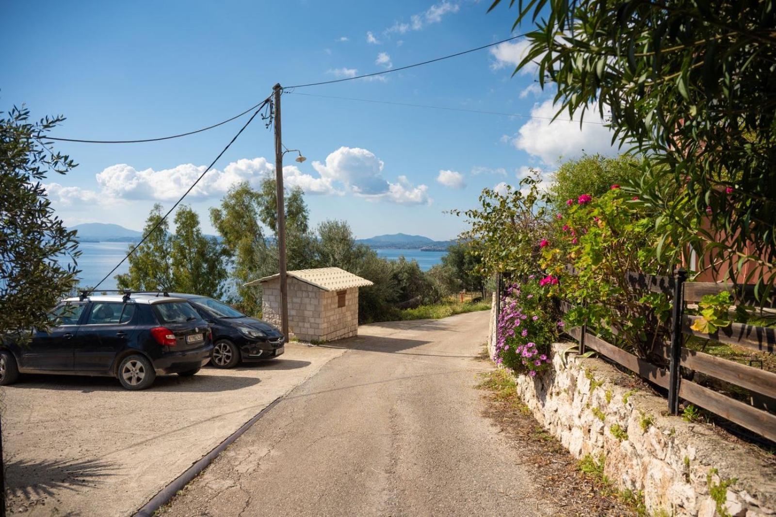 Sunrise View Apartments Barbati Exterior photo